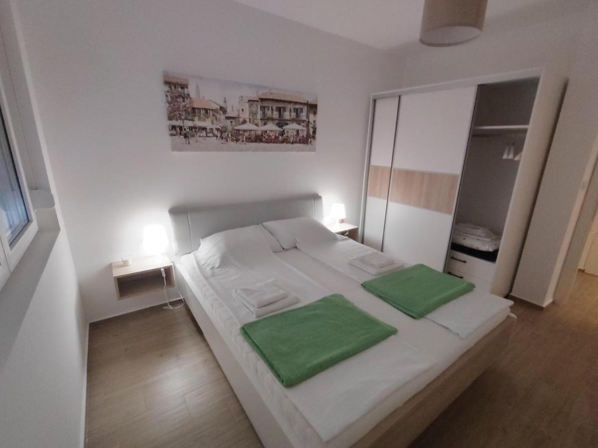 Lovely One Bedroom Apartment Ub Экстерьер фото