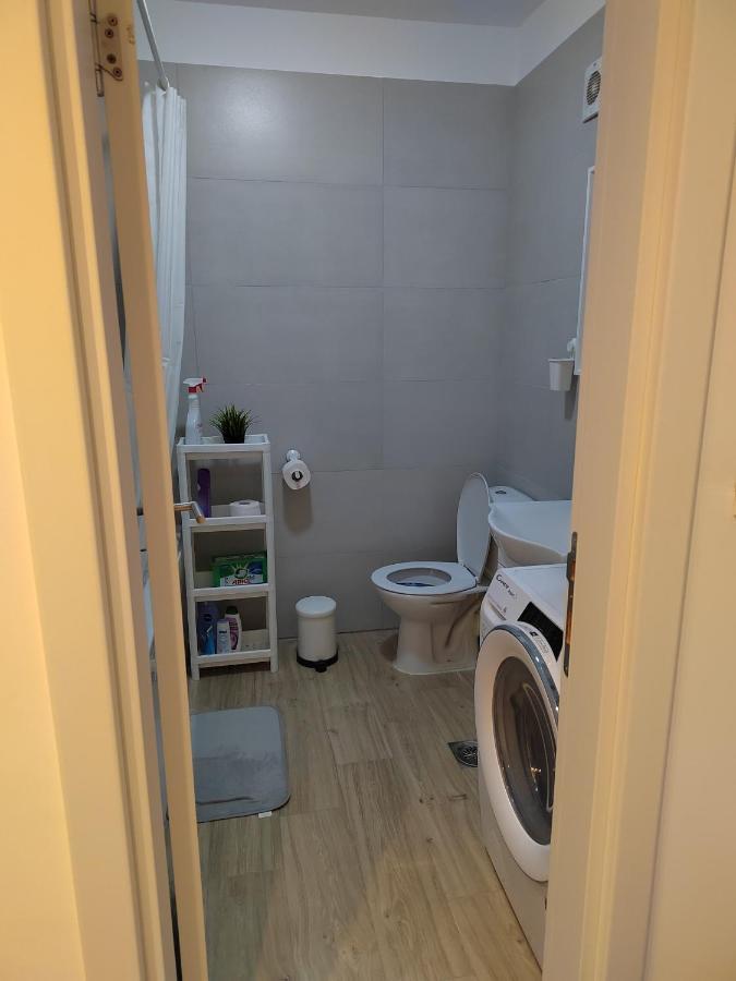 Lovely One Bedroom Apartment Ub Экстерьер фото